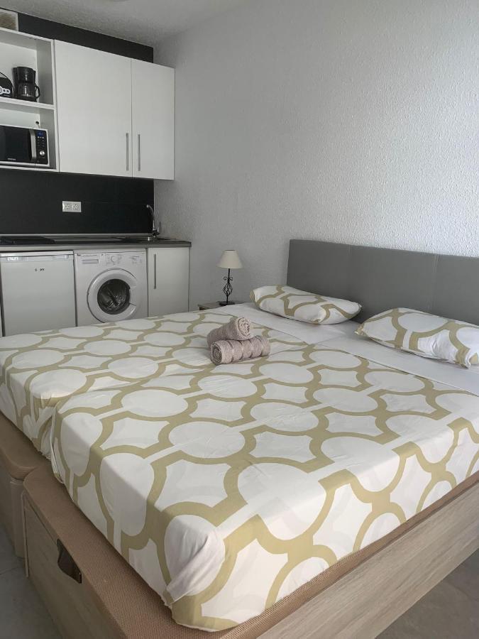 Apartamento Málaga Port Exterior foto